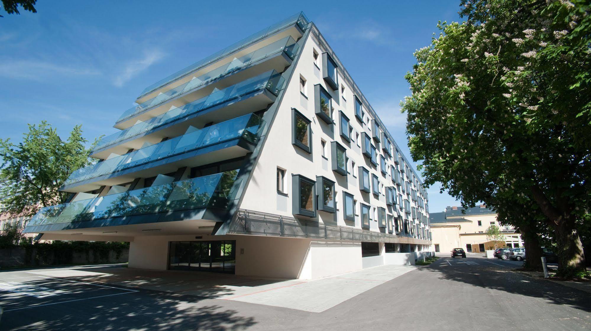 Cityhotel D&C St.Poelten Sankt Poelten Exteriör bild