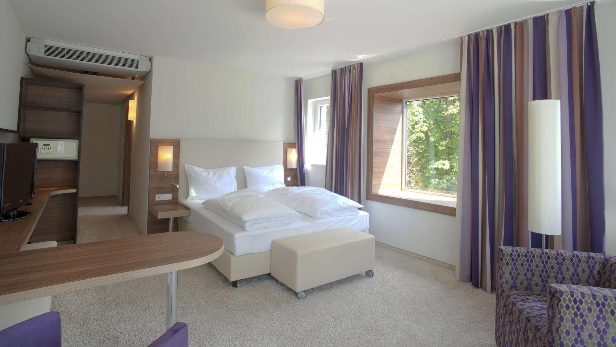 Cityhotel D&C St.Poelten Sankt Poelten Exteriör bild